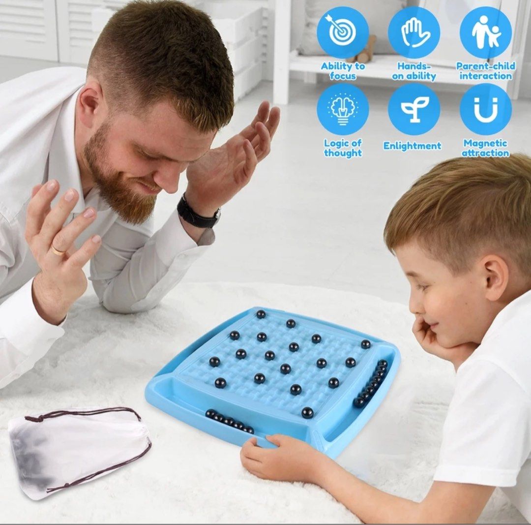 Magnetic battle chess